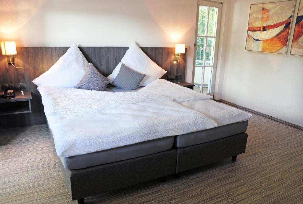 Hotel Krone Ueberlingen Am Ried Σίνγκεν Εξωτερικό φωτογραφία